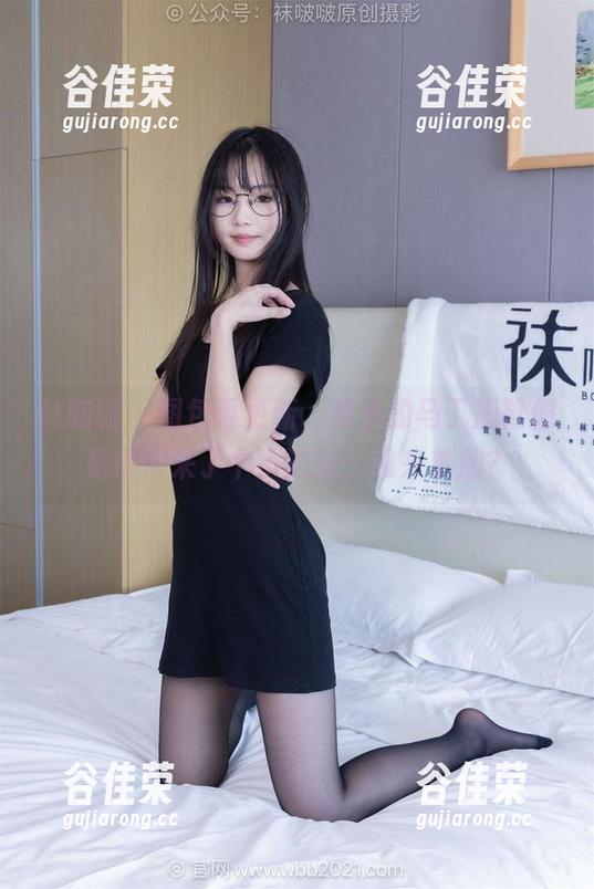 袜啵啵-稚予 袜啵啵 - 图包再更新,稚予的马丁短靴像是悄悄来了个小派对,谁来参加?