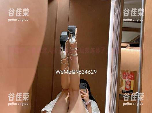 迷人的五姨太 微密圈 - 最近迷人的五姨太又玩转连体了,美图让人忍俊不禁!