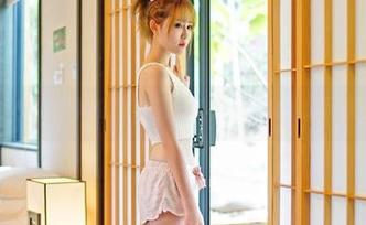 青豆客 – Ann尤美的JK原图，随手一拍也能成风景？哈哈。