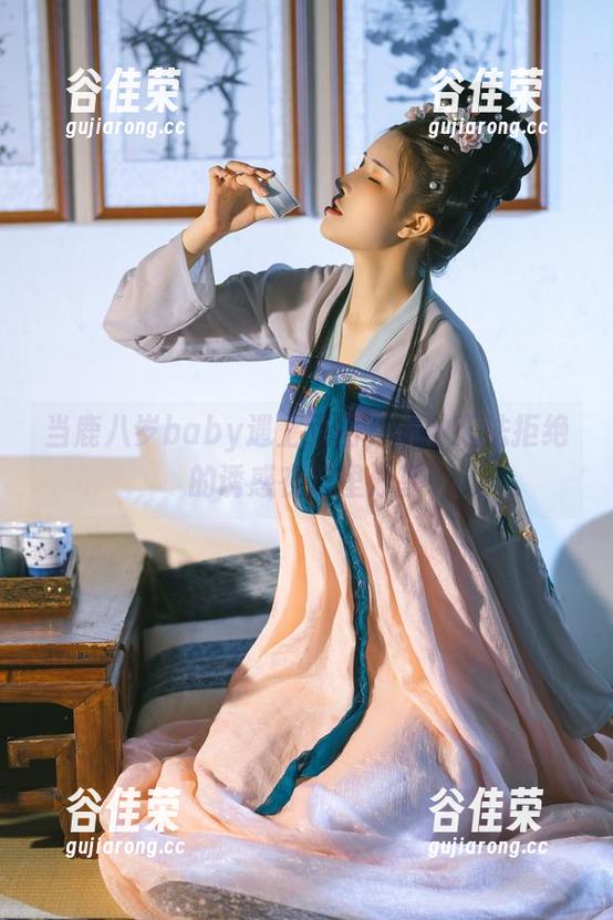 鹿八岁baby 当鹿八岁baby遇上原图,那种无法拒绝的诱惑在这里分享